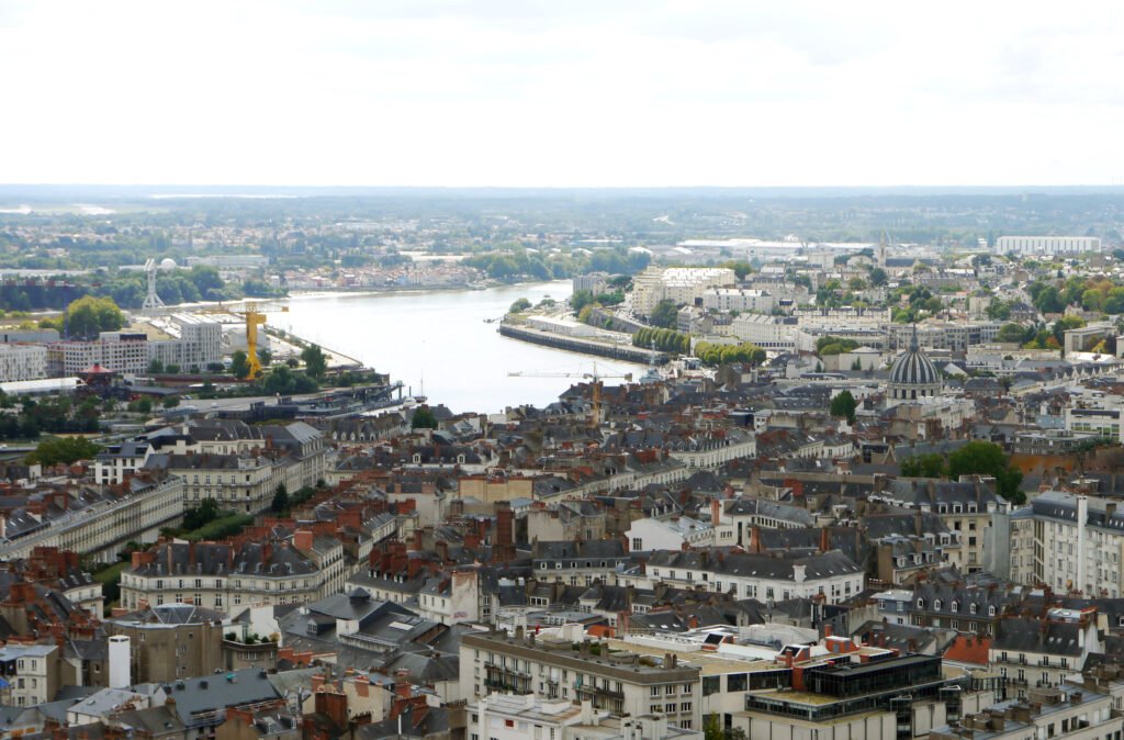Vue de Nantes depuis le Nid, Septembre 2017. Photographie Florian Tessier-Brochard.
